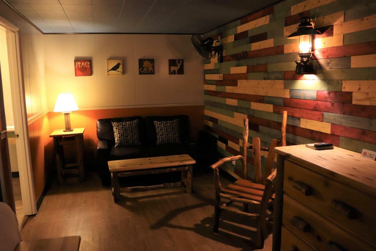 Lone Fir Resort Cougar Экстерьер фото
