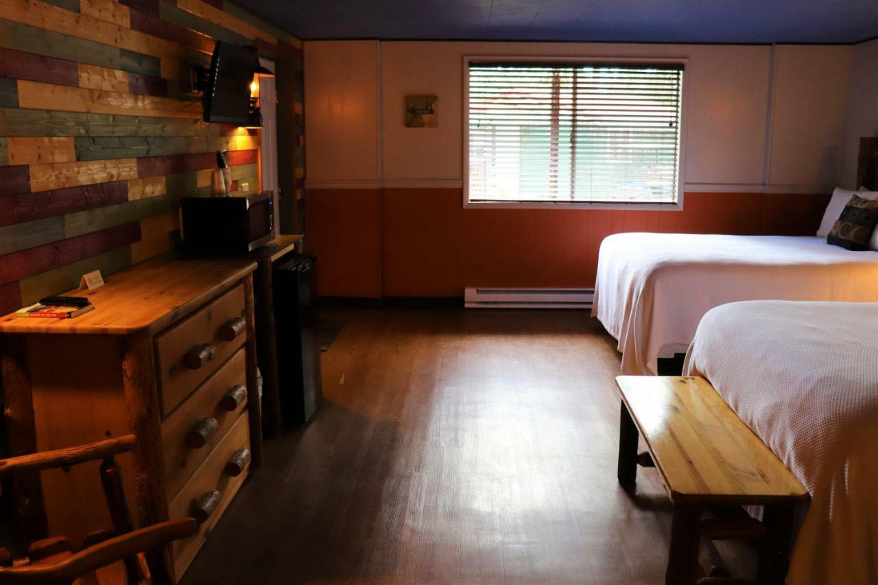 Lone Fir Resort Cougar Экстерьер фото
