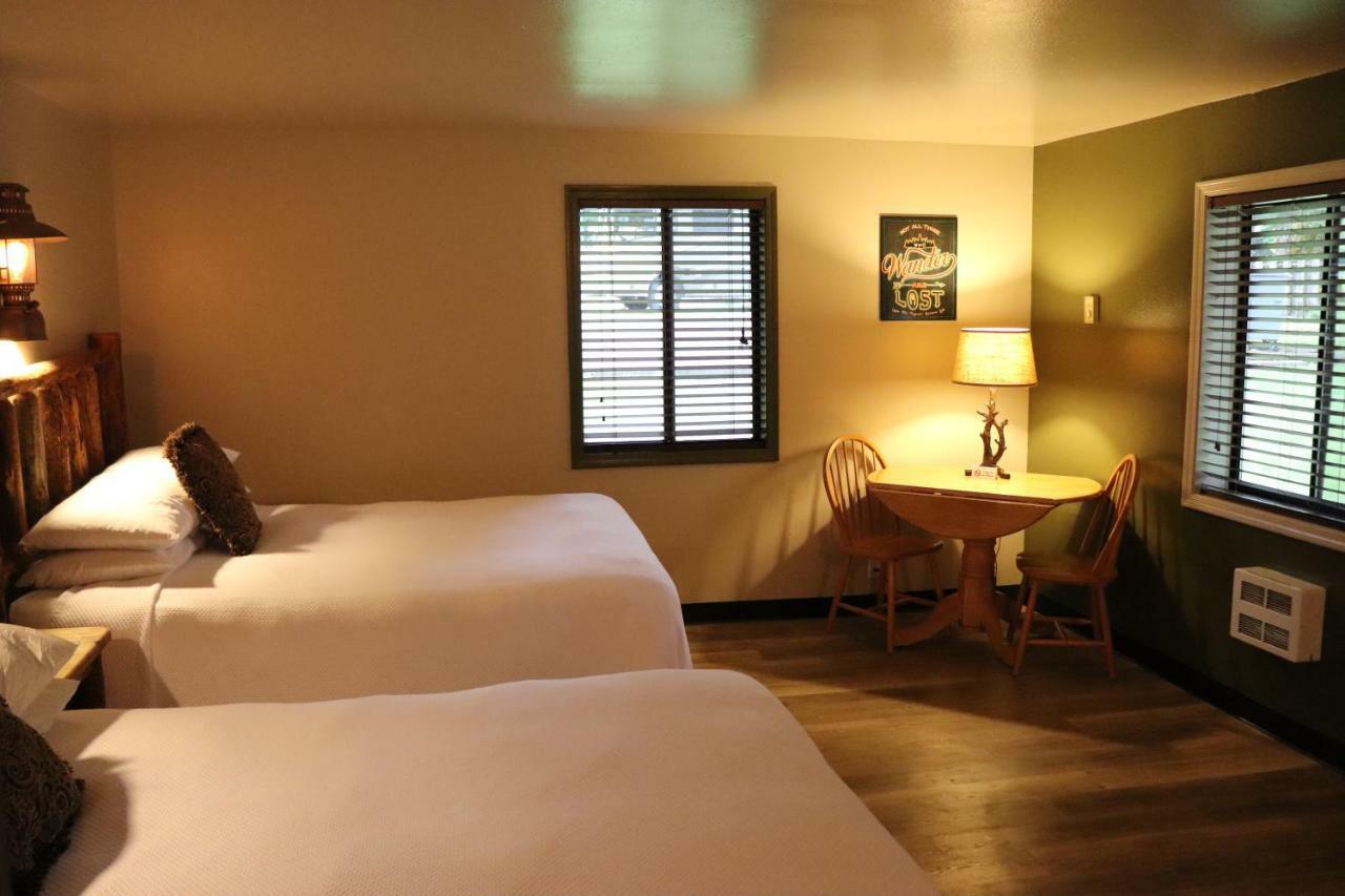 Lone Fir Resort Cougar Экстерьер фото