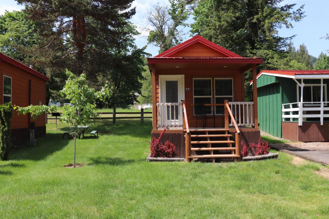 Lone Fir Resort Cougar Экстерьер фото